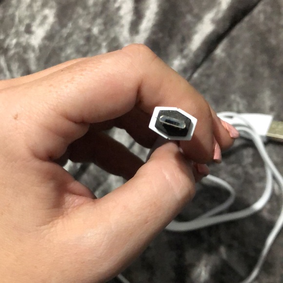 Android charger - Picture 2 of 2